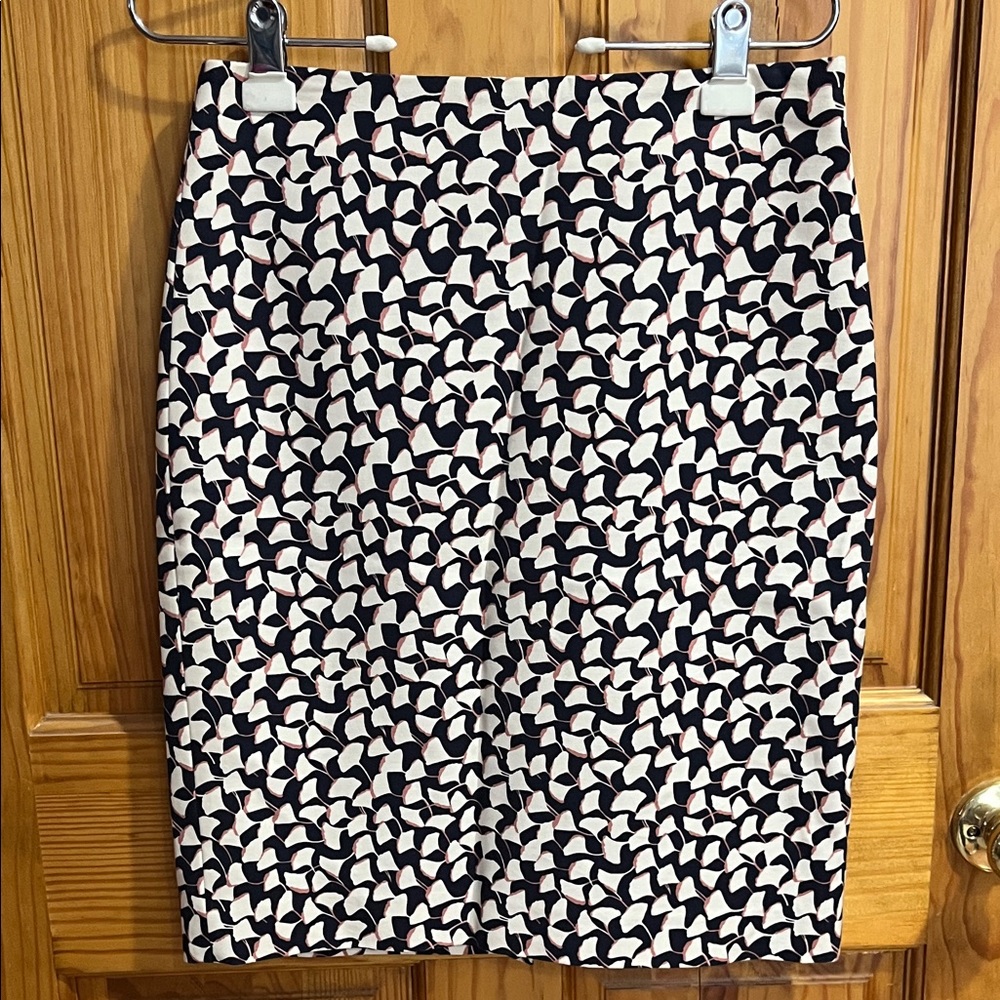 Ann Taylor Patterned Women's Skirt